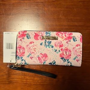 betsey johnson zip up wallet